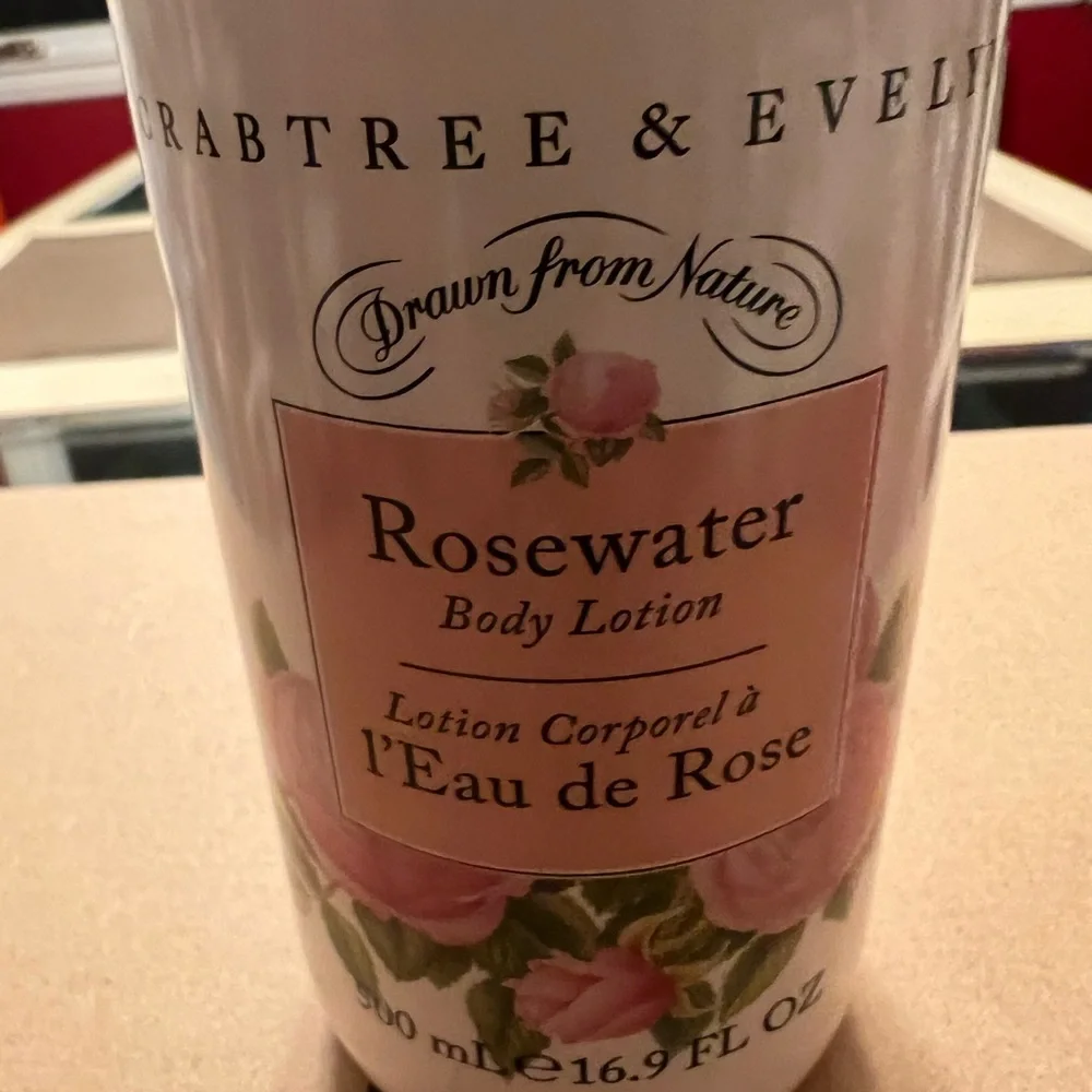 Crabtree & Evelyn brand new